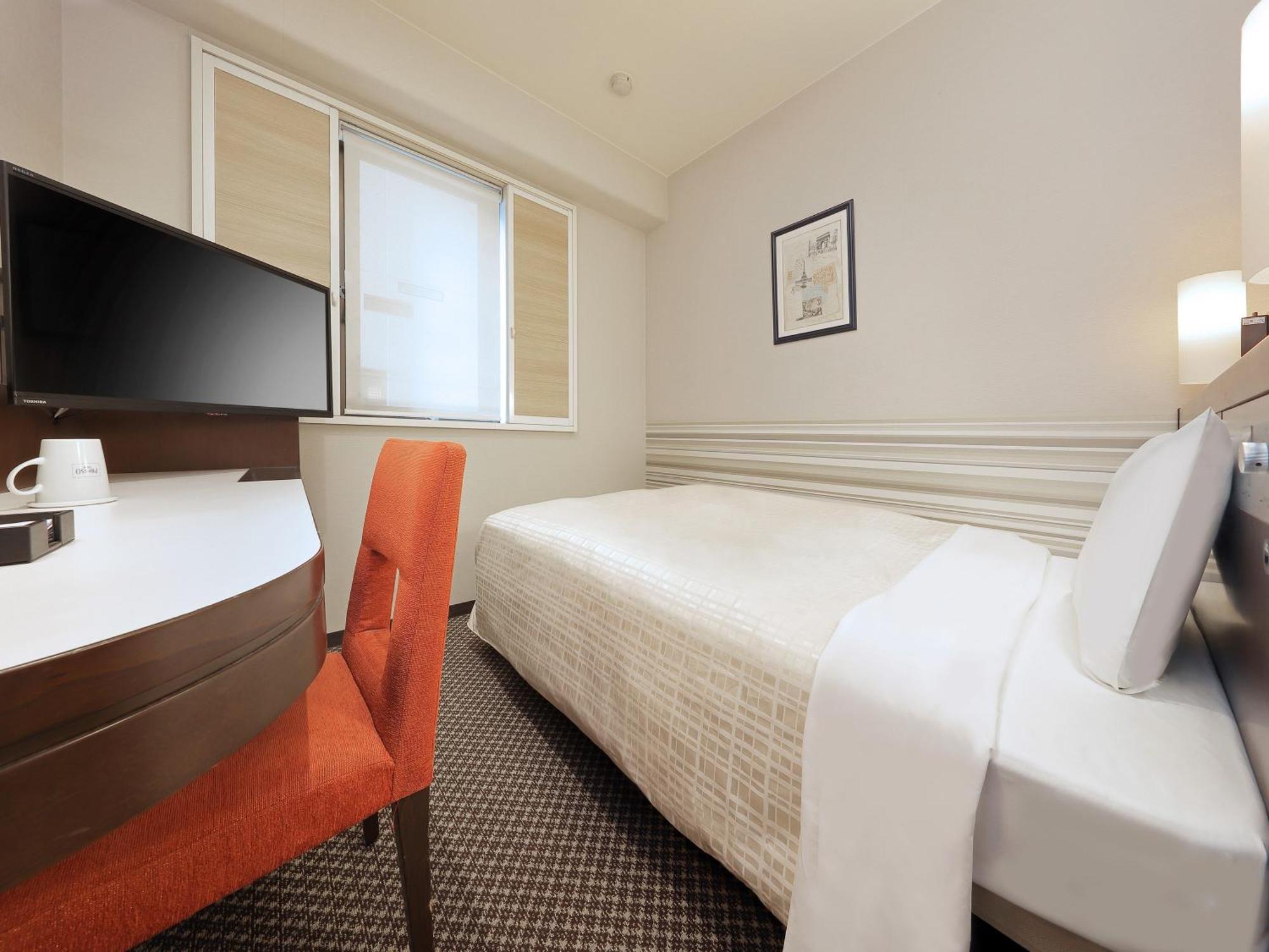 Keio Presso Inn Kanda Токио Экстерьер фото