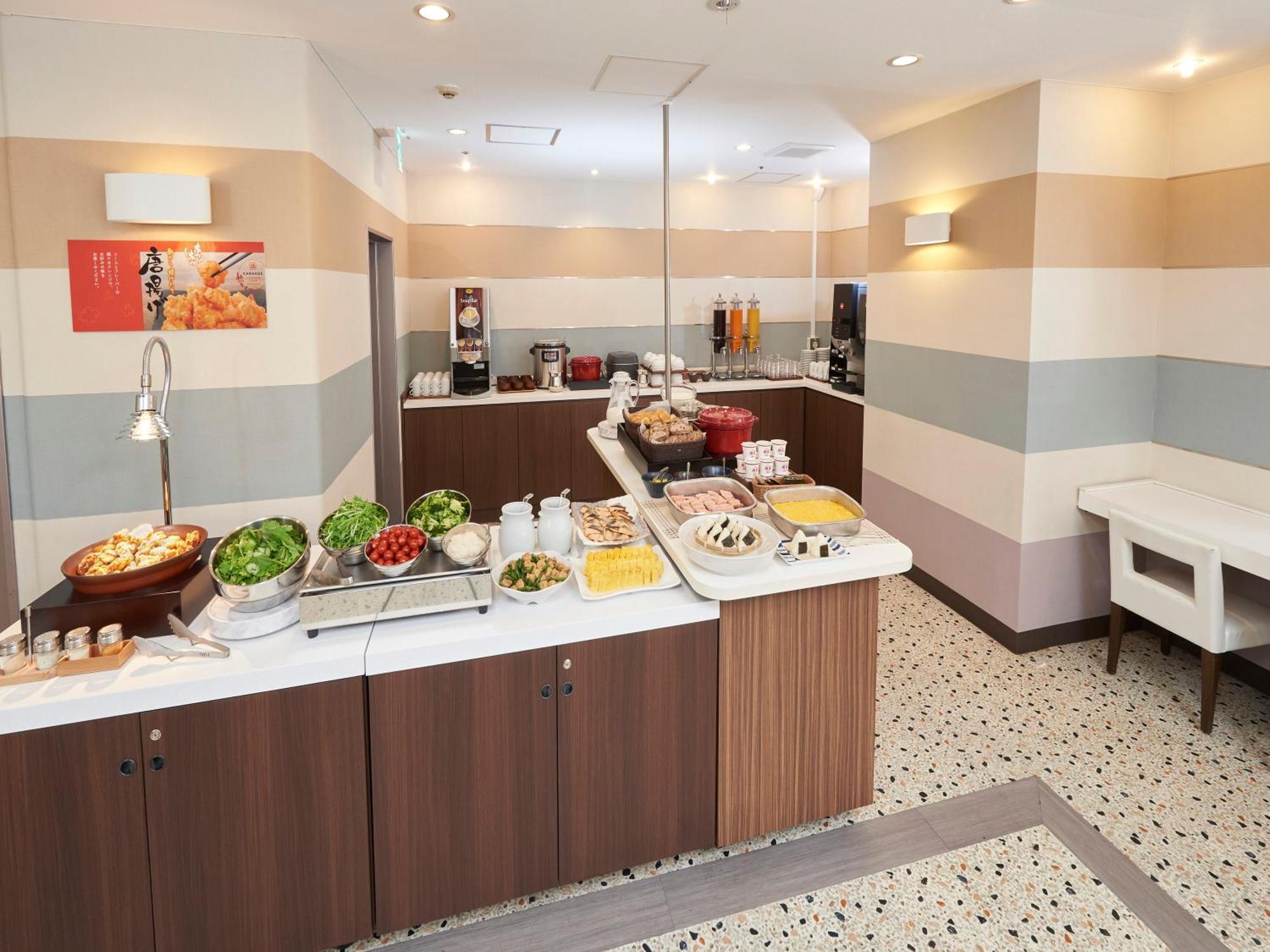 Keio Presso Inn Kanda Токио Экстерьер фото