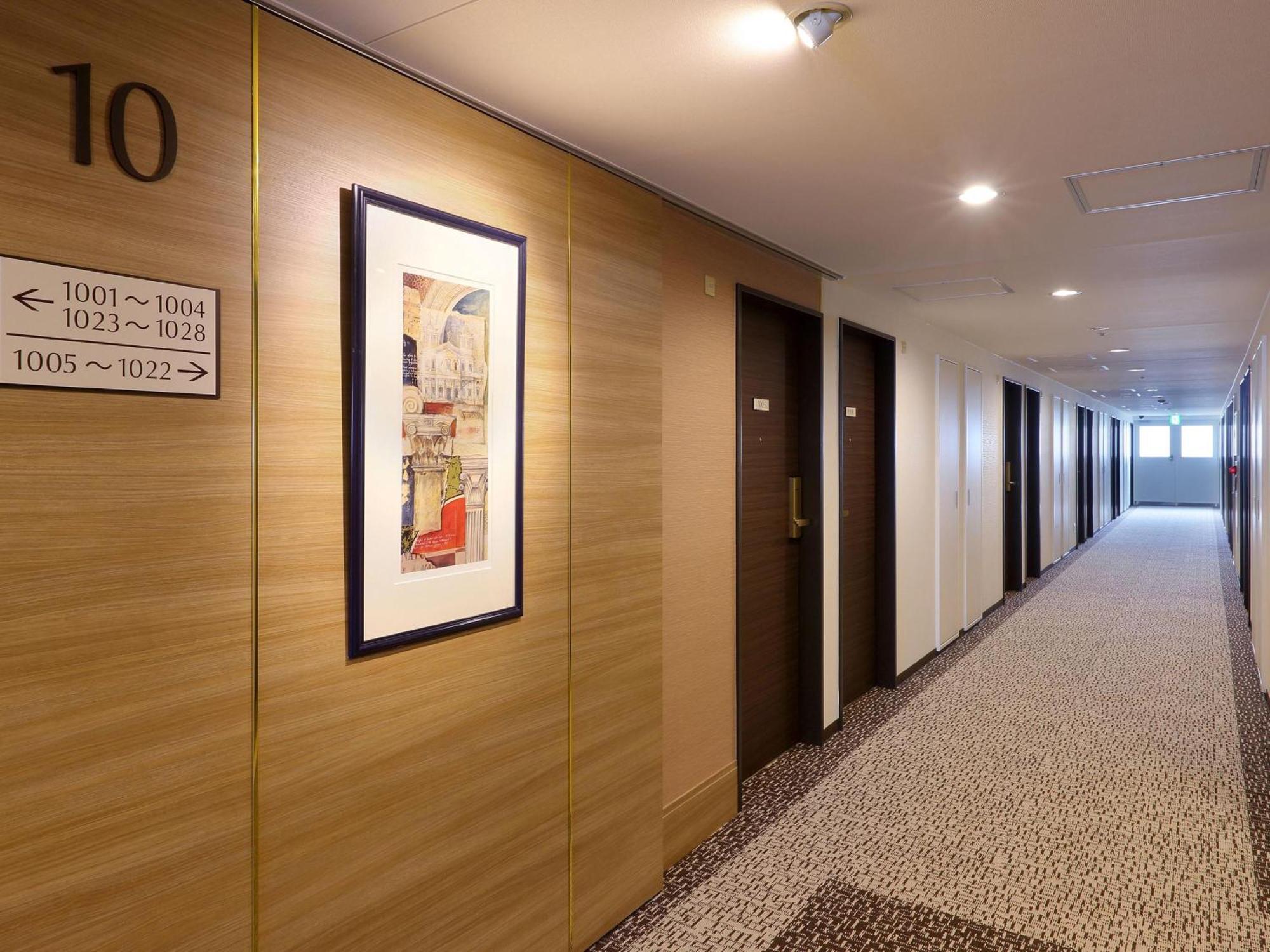 Keio Presso Inn Kanda Токио Экстерьер фото